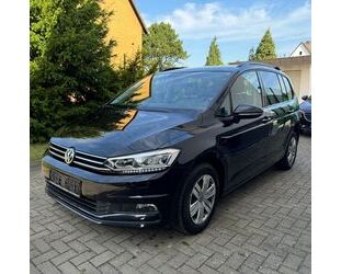 VW Volkswagen Touran 2.0 TDI DSG*Kamera*7-Si*Navi*Sch Gebrauchtwagen