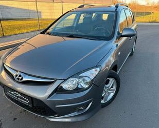 Hyundai Hyundai i30 CW/KLIMA/1HAND/SCHECKHEFT Gebrauchtwagen