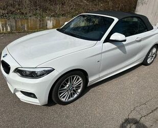 BMW BMW 220i Steptronic Cabrio M Sport/LED/NAVI/HiFi/D Gebrauchtwagen