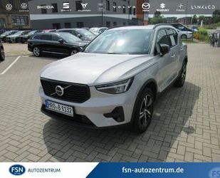 Volvo Volvo XC40 B4 Benzin Plus Dark Automatik Gebrauchtwagen