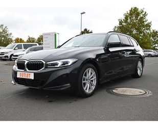 BMW BMW 318 d Touring MH HUD AHK-kl. Navi Leder LED AC Gebrauchtwagen