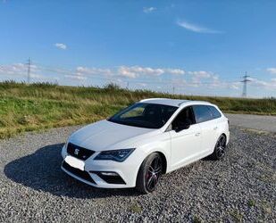 Seat Seat Leon 2.0 TSI Start&Stop ST CUPRA 300 Gebrauchtwagen