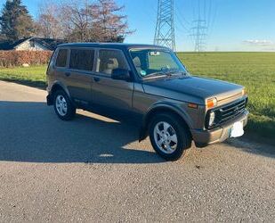 Lada Lada Urban Gebrauchtwagen