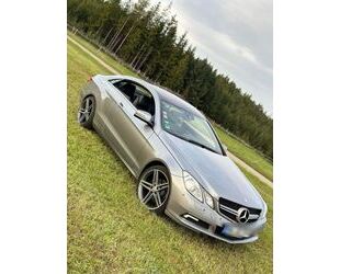 Mercedes-Benz Mercedes-Benz E 220 Coupé E 220 CDI BlueEFFICIENCY Gebrauchtwagen