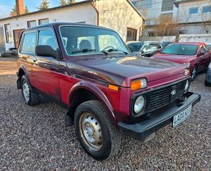 Lada Lada Niva Only AHK*CD-Radio*Tüv Neu*2 Hand* Gebrauchtwagen