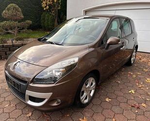 Renault Renault Scenic III Dynamique AUTOMATIK,ALLWETTER,2 Gebrauchtwagen