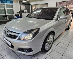 Opel Opel Signum Cosmo Plus NAVI*LEDER*4xSHZ*PDC*GSHD*e Gebrauchtwagen