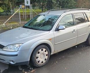 Ford Ford Mondeo 2,0TDCi 96 kW DPF Ghia Ghia Gebrauchtwagen