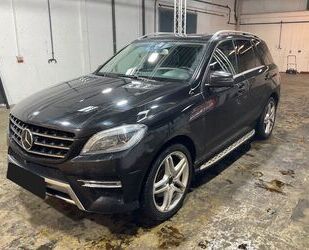 Mercedes-Benz Mercedes-Benz ML 350 CDI BlueTec AMG Xenon*Distron Gebrauchtwagen