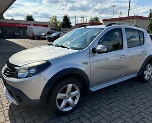 Dacia Dacia Sandero Stepway Klima AHK 8Fachbereift Gebrauchtwagen