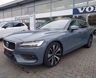 Volvo Volvo V60 Kombi B4, Leder, ACC, AHK, Gebrauchtwagen