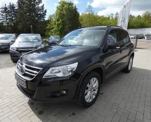 VW Volkswagen Tiguan 2.0 TDI Trend & Fun *SHZ*AHK*LED Gebrauchtwagen