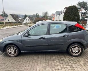 Ford Ford Focus 1.8 Ambiente Ambiente Gebrauchtwagen