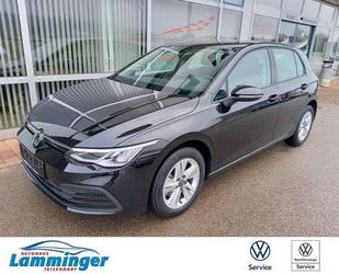 VW Volkswagen Golf VIII Life NAVI SHZ PDC Gebrauchtwagen