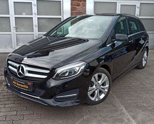 Mercedes-Benz Mercedes-Benz B 200 / NAVI / LED / AHK Gebrauchtwagen