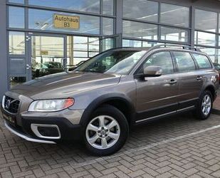 Volvo Volvo XC 70 Momentum AWD-Bi-Xenon-Navi-el.GSSD-AC Gebrauchtwagen