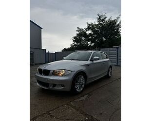 BMW BMW 118d M Technik TOP TÜV NEU Gebrauchtwagen