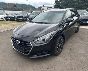 Hyundai Hyundai i40 cw blueStyle Automatik+Navi+Kamera+8xB Gebrauchtwagen