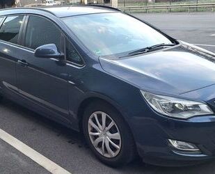 Opel Opel Astra Sports Tourer 1.4 ecoFLEX Sport Sport Gebrauchtwagen