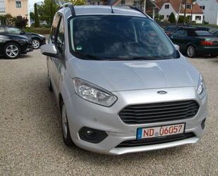 Ford Ford Tourneo Courier Titanium Gebrauchtwagen