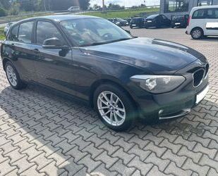 BMW BMW 118d Sport Line Sport Line - 143 PS DIESEL Gebrauchtwagen