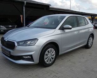 Skoda Skoda Fabia 1.0 TSI Ambition View 95PS *4JGARA*LED Gebrauchtwagen