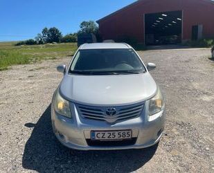 Toyota Toyota Avensis Kombi Basis Gebrauchtwagen