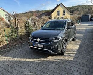 VW Volkswagen T-Cross 1.0 TSI OPF 85kW DSG Style Styl Gebrauchtwagen