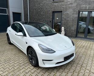 Tesla Model 3 Gebrauchtwagen