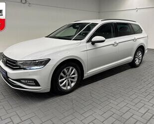 VW Volkswagen Passat Variant LED/Navi/PDC/AHK/Ergo/16 Gebrauchtwagen