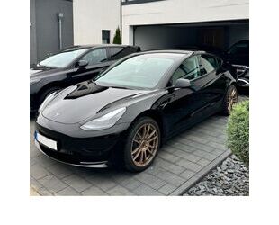 Tesla Tesla Model 3 Hinterradantrieb RWD, 1.Hand, 7.900k Gebrauchtwagen