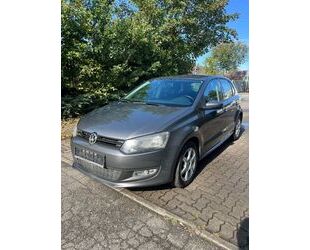 VW Volkswagen Polo 1.2, 1.Hand, TÜV/AU Neu, 8- fach b Gebrauchtwagen