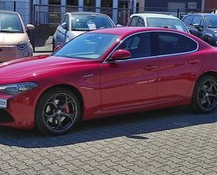 Alfa Romeo Alfa Romeo Giulia Veloce Q4 #HARMANKARDON #AppleCa Gebrauchtwagen