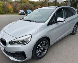 BMW BMW 218i Active Tourer Sport Line AHK Navi Kamera Gebrauchtwagen