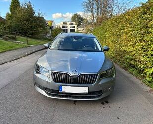 Skoda Skoda Superb 2.0 TDI SCR 140kW DSG STYLE COMBI STY Gebrauchtwagen