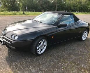 Alfa Romeo Alfa Romeo Spider 2.0 T.Spark - Gebrauchtwagen