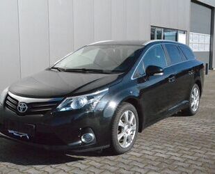 Toyota Toyota Avensis Kombi Edition Navi Klima Sitzh Temp Gebrauchtwagen