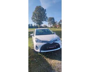 Toyota Toyota Yaris 1,5-l-VVT-i Hybrid CVT - Gebrauchtwagen