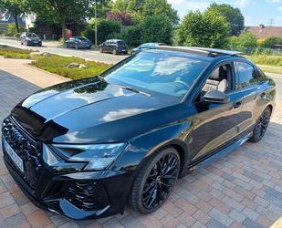 Audi Audi RS3 LIMO/CARBON/280KMH/RS-AGA/PANO/LEDER/GARA Gebrauchtwagen