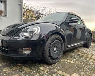 VW Volkswagen Beetle 2.0 TDI DSG Design Cabriolet Des Gebrauchtwagen