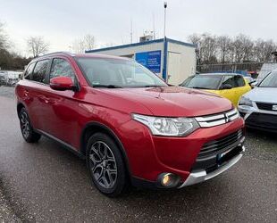 Mitsubishi Mitsubishi Outlander Klassik Kollektion+ 4WD*Autom Gebrauchtwagen