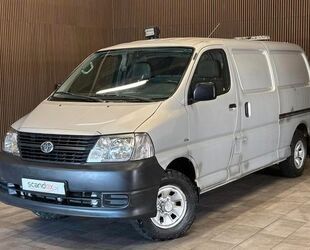 Toyota Toyota Hiace 2.5 D-4D 4WD Gebrauchtwagen