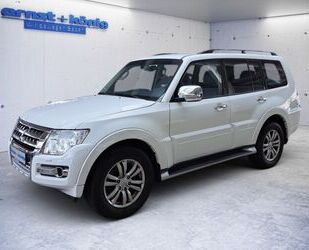 Mitsubishi Mitsubishi Pajero 3.2 DI-D Automatik 4x4 KLIMA+GRA Gebrauchtwagen