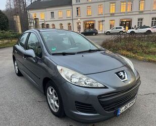 Peugeot Peugeot Top gepflegter 207 ideal für Familie und A Gebrauchtwagen