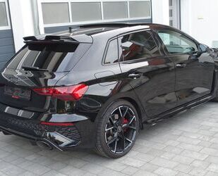 Audi Audi RS3 Sportback 2x Carbon Spoiler Panor. Raute- Gebrauchtwagen