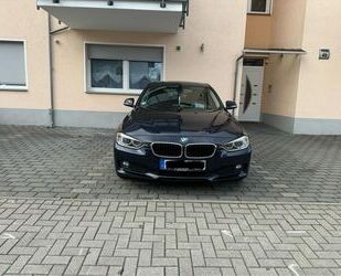 BMW BMW 320d EfficientD. Ed. Touring Modern Line Mod.. Gebrauchtwagen