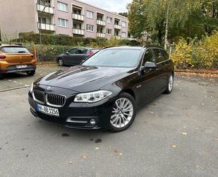 BMW BMW 530d Touring A Luxury Line Luxury Line Gebrauchtwagen