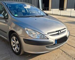 Peugeot Peugeot 307 Premium HDI FAP 110 Premium Gebrauchtwagen