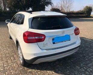 Mercedes-Benz Mercedes-Benz GLA 200 - Gebrauchtwagen