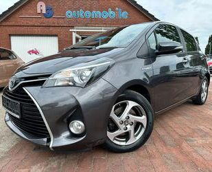 Toyota Toyota Yaris Edition-S Hybrid NAVI CAM SZH SpurAss Gebrauchtwagen